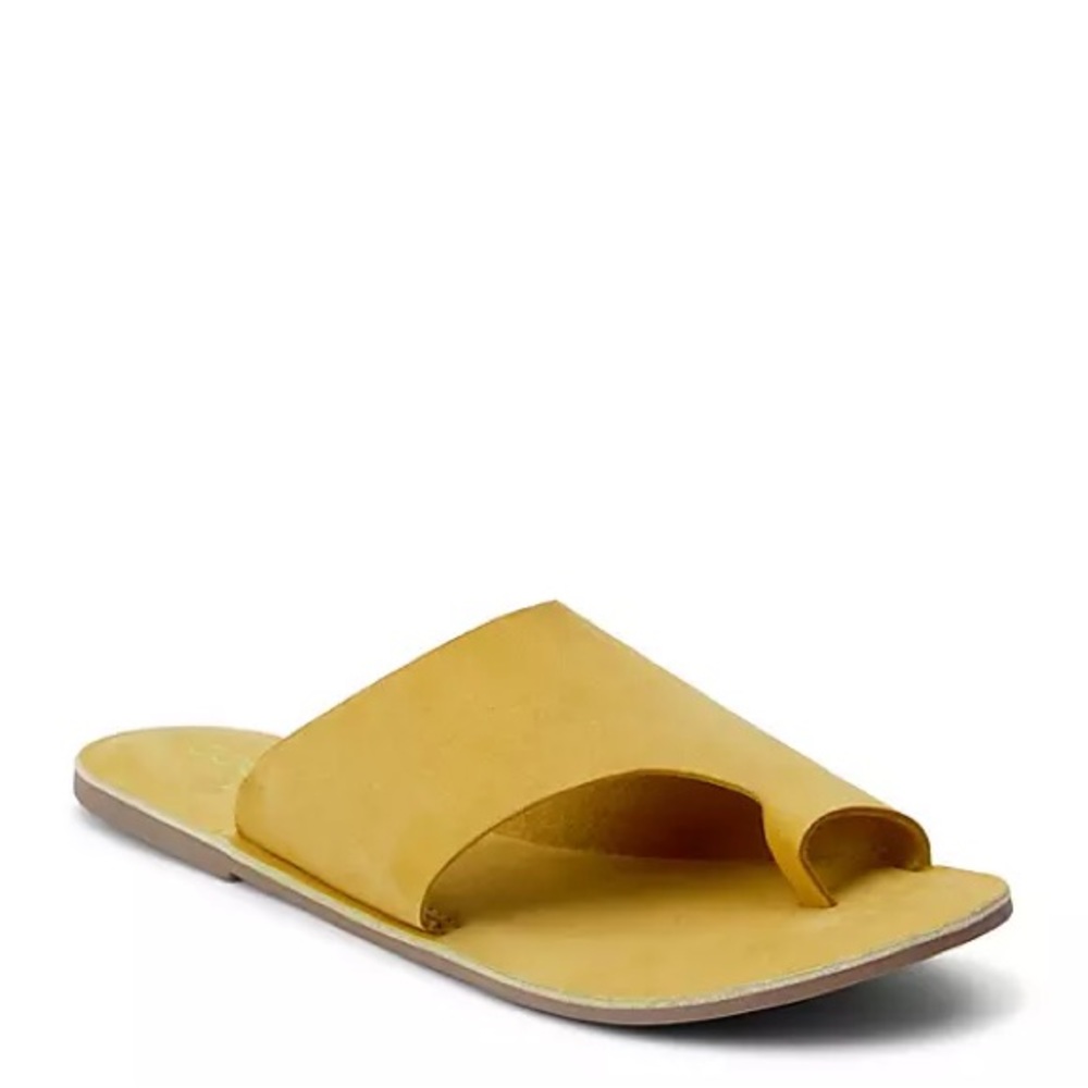 Yellow Coconuts by Matisse Oscar Sandal Size 11